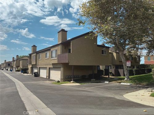 9382 Shadowood Dr, Montclair, CA, 91763-1946 | Card Image