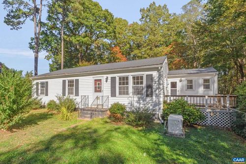 2380 S Constitution Rte, DILLWYN, VA, 23936-2873 | Card Image