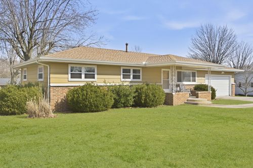 723 E Walnut Street, Aurora, MO, 65605 | Card Image