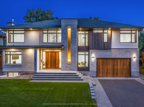320 Crestview Rd, Ottawa, ON, K1H5G6 | Card Image