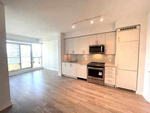 2219-4055 Parkside Village Drive, Mississauga, ON, L5B0K8 | Card Image