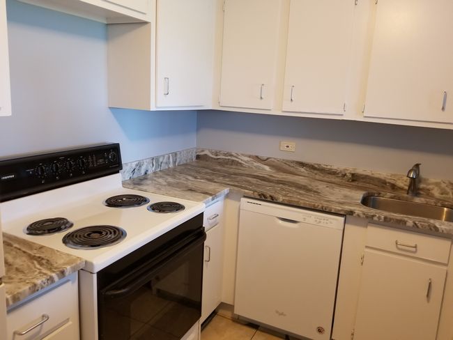 APT-502 - 5415 N Sheridan Rd, Condo with 1 bedrooms, 1 bathrooms and 1 parking in Chicago IL | Image 5