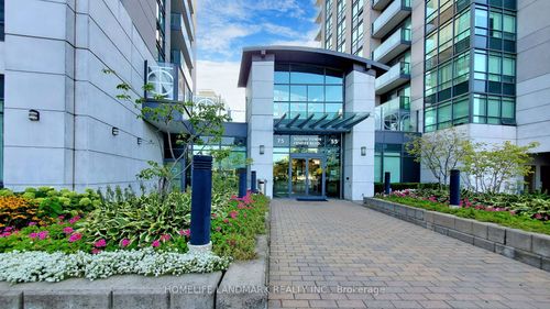 311-75 S Town Centre Blvd, Markham, ON, L6G0B3 | Card Image