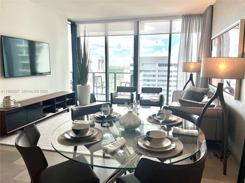apt-1908-88 Sw 7th St, Miami, FL, 33130-3698 | Card Image