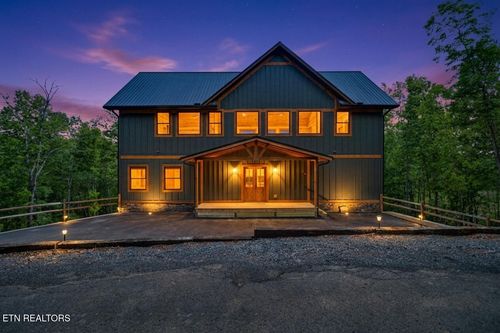 1950 Spurling Rd, Sevierville, TN, 37862 | Card Image