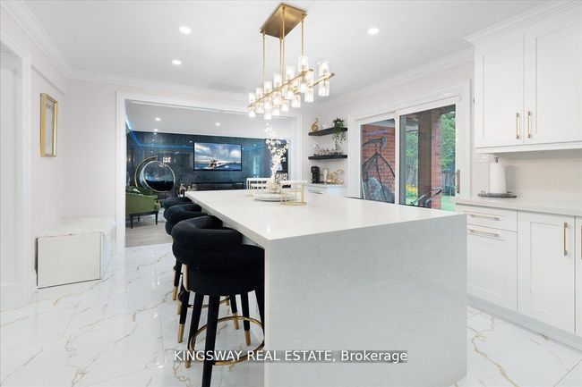 265 Wycliffe Ave, House other with 7 bedrooms, 5 bathrooms and 6 parking in Woodbridge ON | Image 7