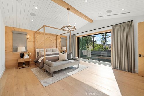 4765 Lemona Ave, Sherman Oaks, CA, 91403 | Card Image