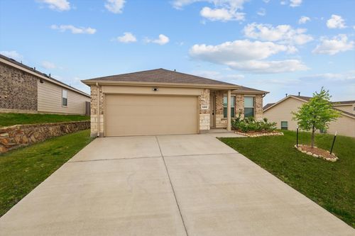 8400 High Robin Ave, Fort Worth, TX, 76123-4301 | Card Image