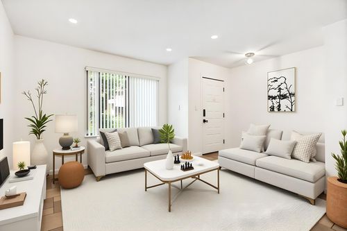 9504 Quail Village Ln, Austin, TX, 78758-5816 | Card Image