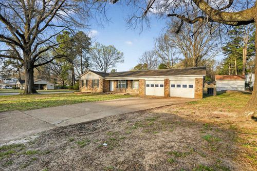 3697 Lakehurst Dr, Memphis, TN, 38128 | Card Image