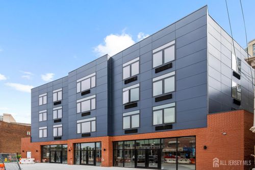 203-50 Easton Avenue, New Brunswick, NJ, 08901 | Card Image