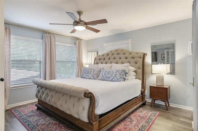 1 of the Primary bedrooms | Image 21