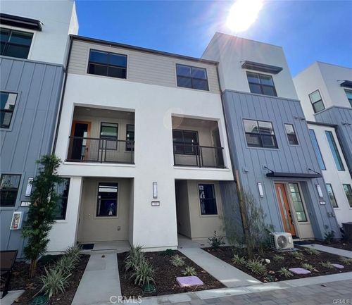unit-10-947 N Divino Privado, Ontario, CA, 91764-4702 | Card Image