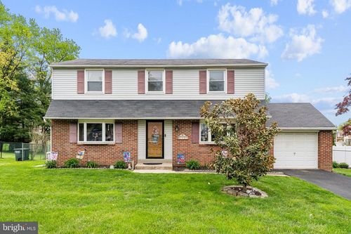 1109 Central Ave, FEASTERVILLE TREVOSE, PA, 19053-4508 | Card Image