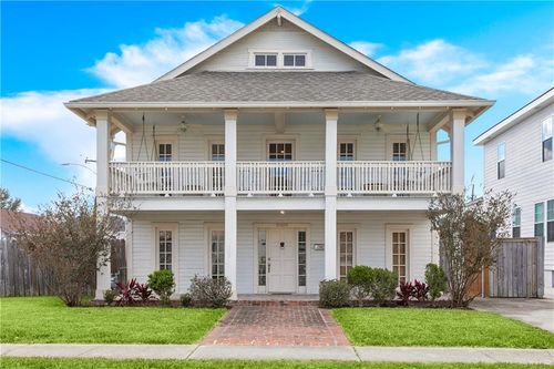 2600 Peniston St, New Orleans, LA, 70115-6108 | Card Image