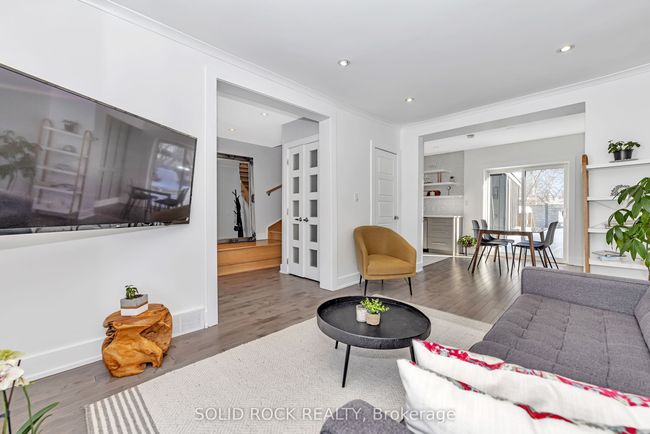 292 Currell Ave, House other with 3 bedrooms, 3 bathrooms and 2 parking in Ottawa ON | Image 6