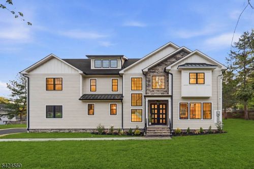 1284 Woodside Rd, Scotch Plains, NJ, 07076-4677 | Card Image