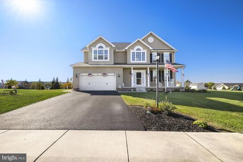 1105 Pearl Dr, HANOVER, PA, 17331-8693 | Card Image