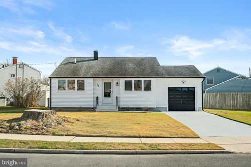 23 Hastings Rd, Hamilton, NJ, 08620-1521 | Card Image