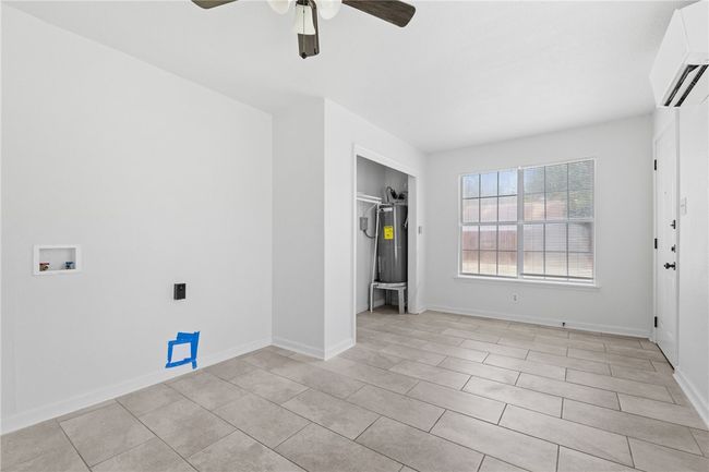 Laundry Room/Flex space | Image 11
