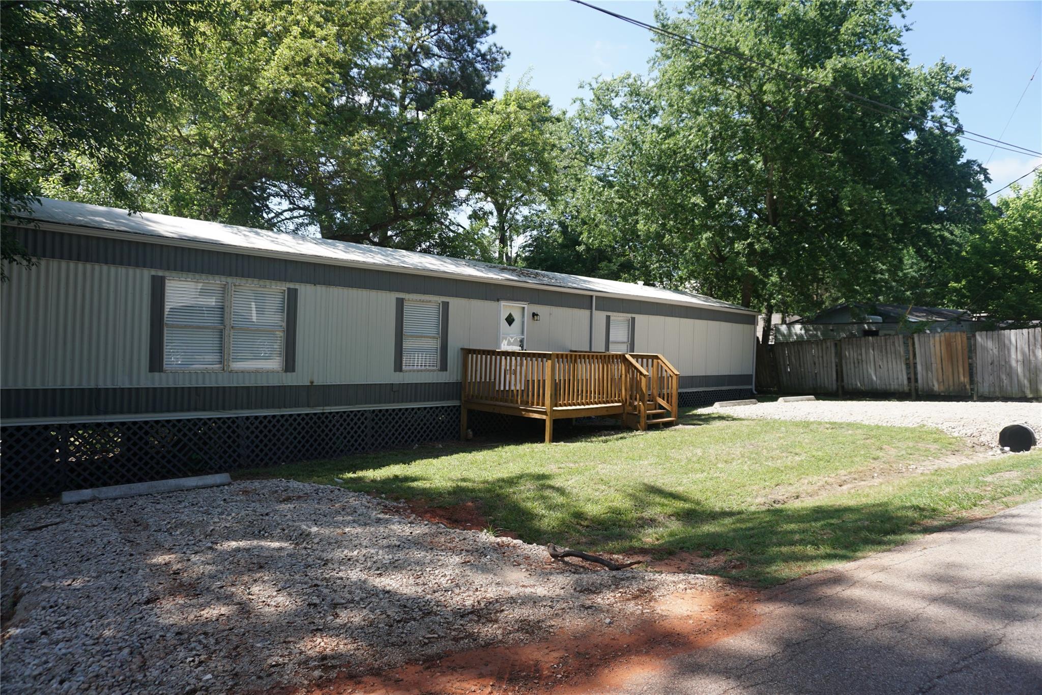 Residential Lease in Willis