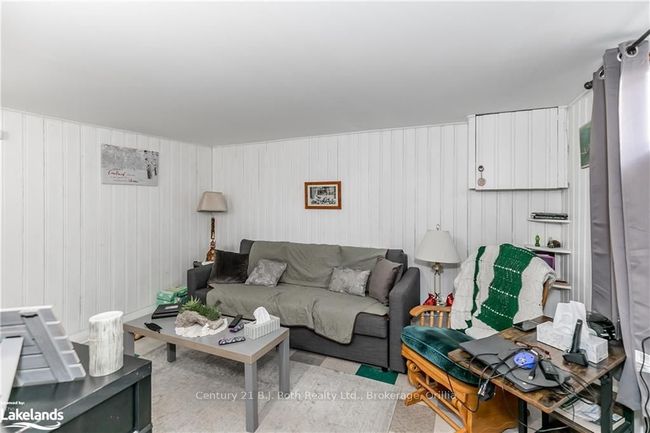 290 Barrie Rd, House other with 3 bedrooms, 2 bathrooms and 5 parking in Orillia ON | Image 38