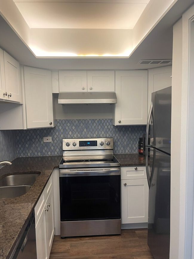 APT-2B - 2237 175 Th St, Condo with 2 bedrooms, 1 bathrooms and 1 parking in Lansing IL | Image 4