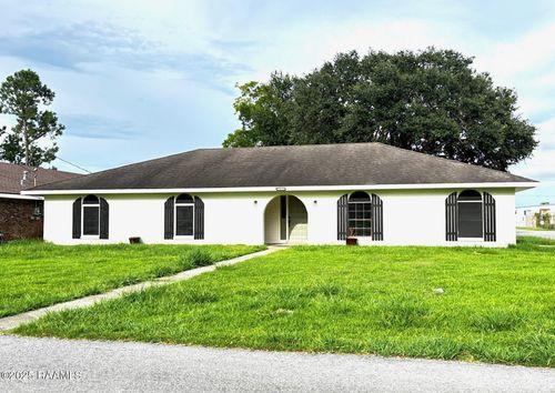 1102 Jenkins Ave, Crowley, LA, 70526-3026 | Card Image