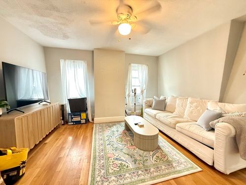 apt-2-373 K St, Boston, MA, 02127-4089 | Card Image