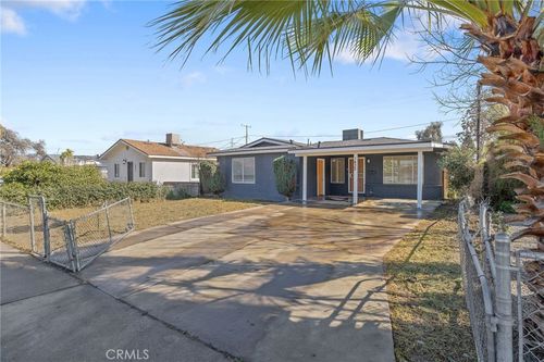 1432 N Locust St, Visalia, CA, 93291-3538 | Card Image