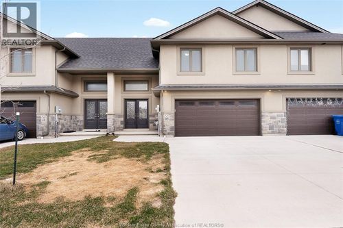 149 Reed St, Essex, ON, N8M0B3 | Card Image
