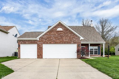 7820 Bombay Lane, Indianapolis, IN, 46239 | Card Image