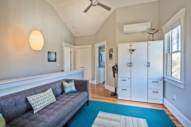 2 - 16 Holway Ave, Condo with 1 bedrooms, 2 bathrooms and 2 parking in Provincetown MA | Image 18