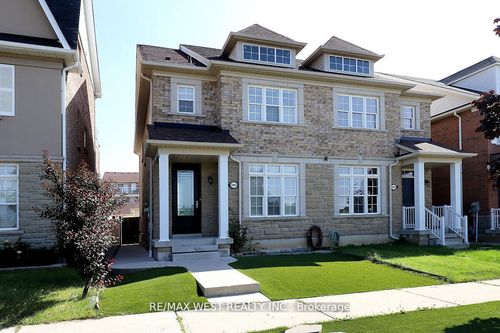 bsmt-5453 Festival Dr, Mississauga, ON, L5M0G6 | Card Image