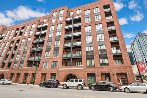 6c-323 S Racine Ave, Chicago, IL, 60607-2817 | Card Image
