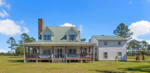 4004 Golf Course Rd, Perry, FL, 32348-7527 | Card Image