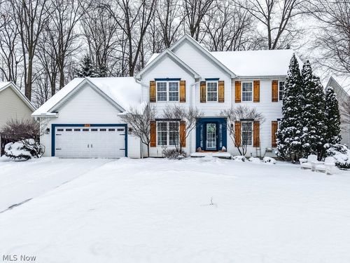 1110 Woodglen Cir, Medina, OH, 44256-4051 | Card Image