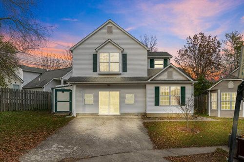 3905 Kilgary Cir, Lexington, KY, 40515-5207 | Card Image