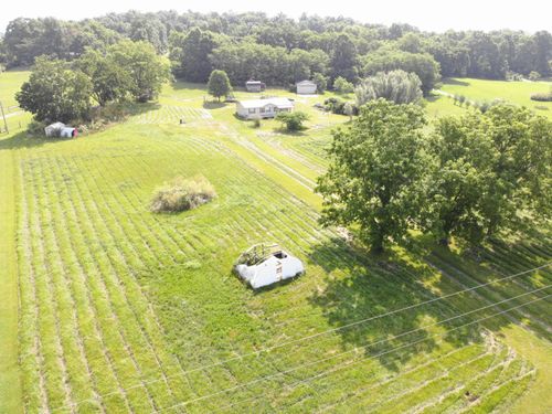1330 Robinson Rd, Cynthiana, KY, 41031-4760 | Card Image