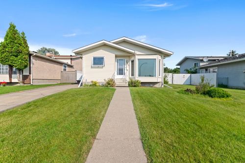 14538 37 St Nw, Edmonton, AB, T5Y2K2 | Card Image