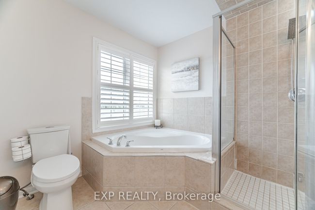 810 Cousens Terr, House other with 5 bedrooms, 3 bathrooms and 2 parking in Milton ON | Image 31