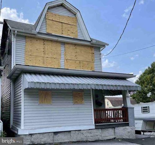 1002 3rd Ave, ALTOONA, PA, 16602-3706 | Card Image