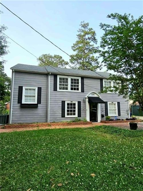 104 Tudor St, Pineville, LA, 71360-5118 | Card Image