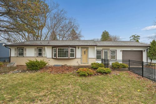 3920 White Bear Ave N, White Bear Lake, MN, 55110-4359 | Card Image