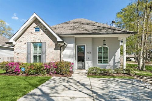 1764 Mary Dr, Slidell, LA, 70458-8018 | Card Image