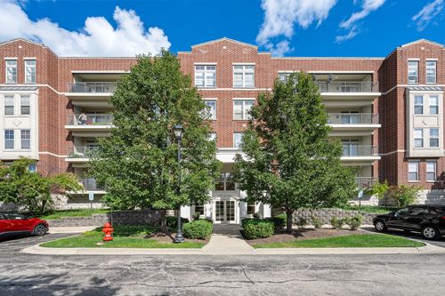 unit-402-511 Prestwick Ln, Wheeling, IL, 60090-6254 | Card Image