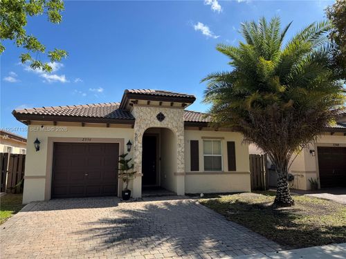 2356-2356 Ne 3rd Ct, Homestead, FL, 33033-6052 | Card Image