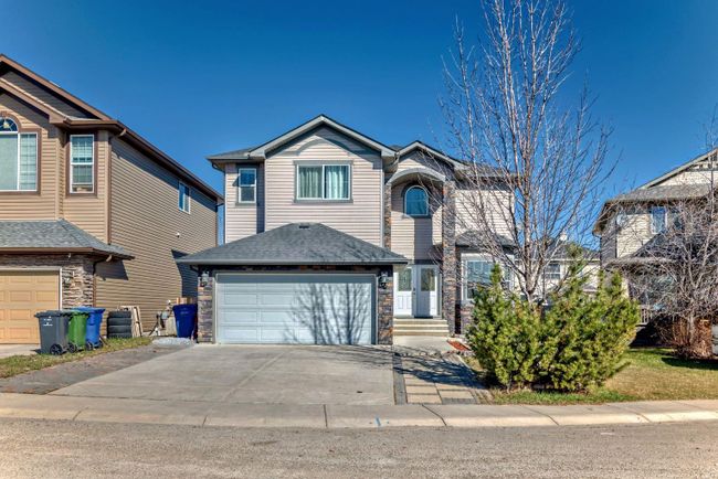 202 Topaz Gate, Home with 5 bedrooms, 3 bathrooms and 4 parking in Chestermere AB | Image 1