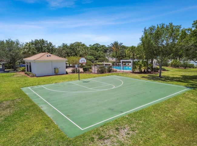 12472 Country White Cir, Townhouse with 2 bedrooms, 2 bathrooms and null parking in TAMPA FL | Image 47