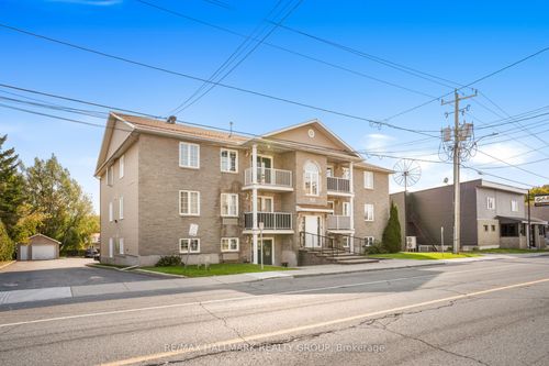 302-1005 Rue Laurier, Rockland, ON, K4K1T7 | Card Image